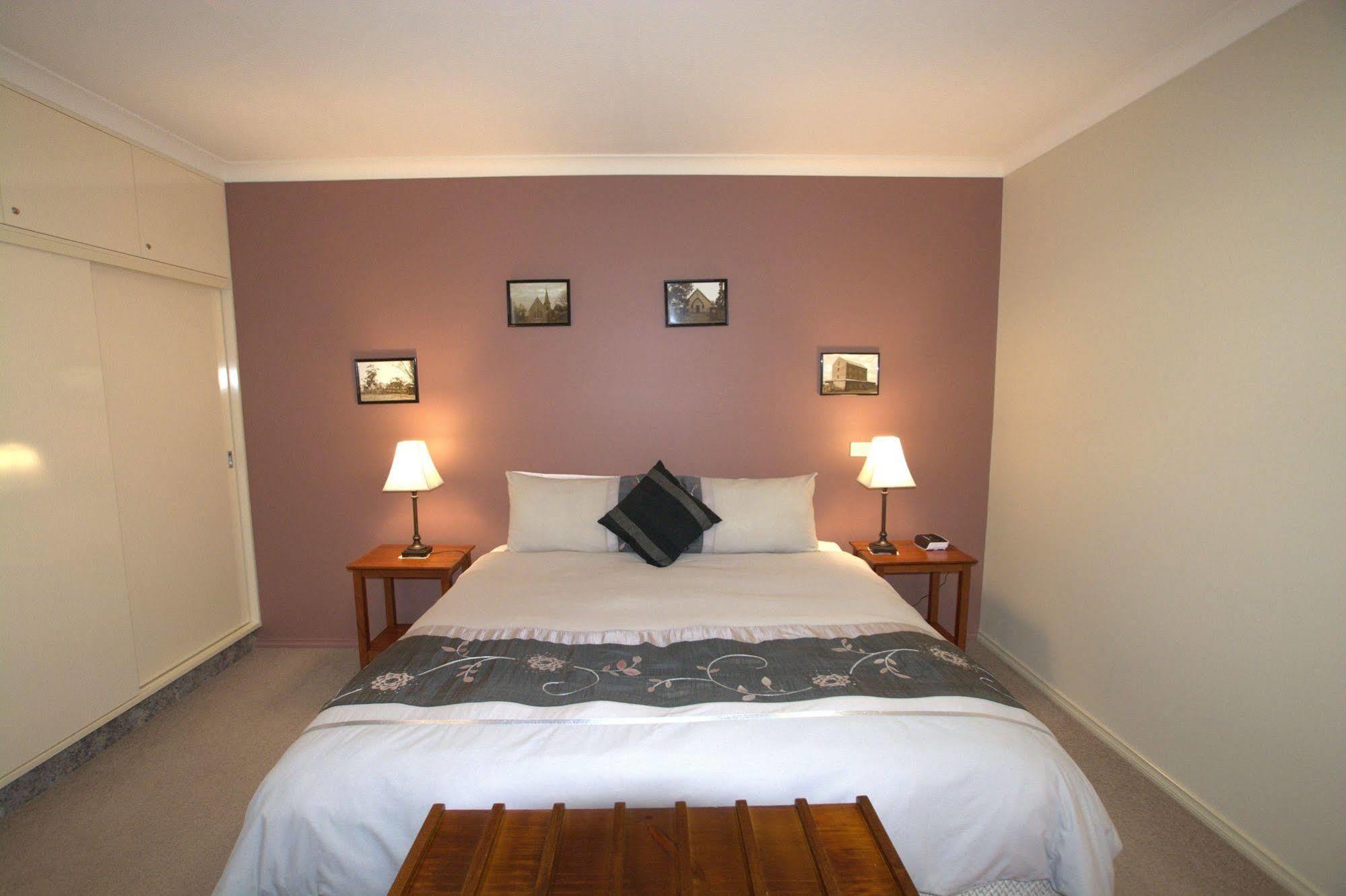 Milawa Muscat Retreat B&B ภายนอก รูปภาพ